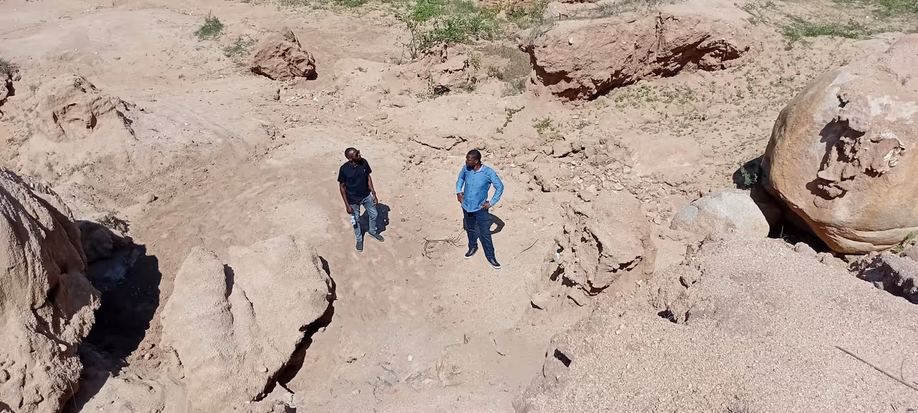 Green Leaf Kenya team in Rachuonyo East assessing a damaged sand mine site